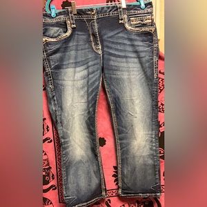 Woman’s Rock revivals